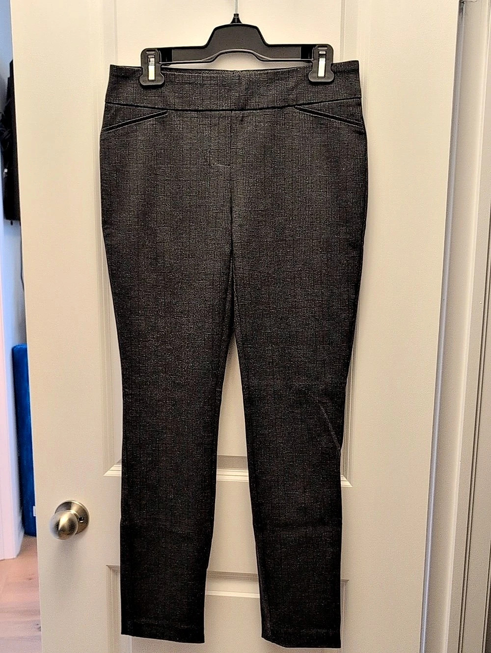 Dalia Plaid Skinny Pants Size 6